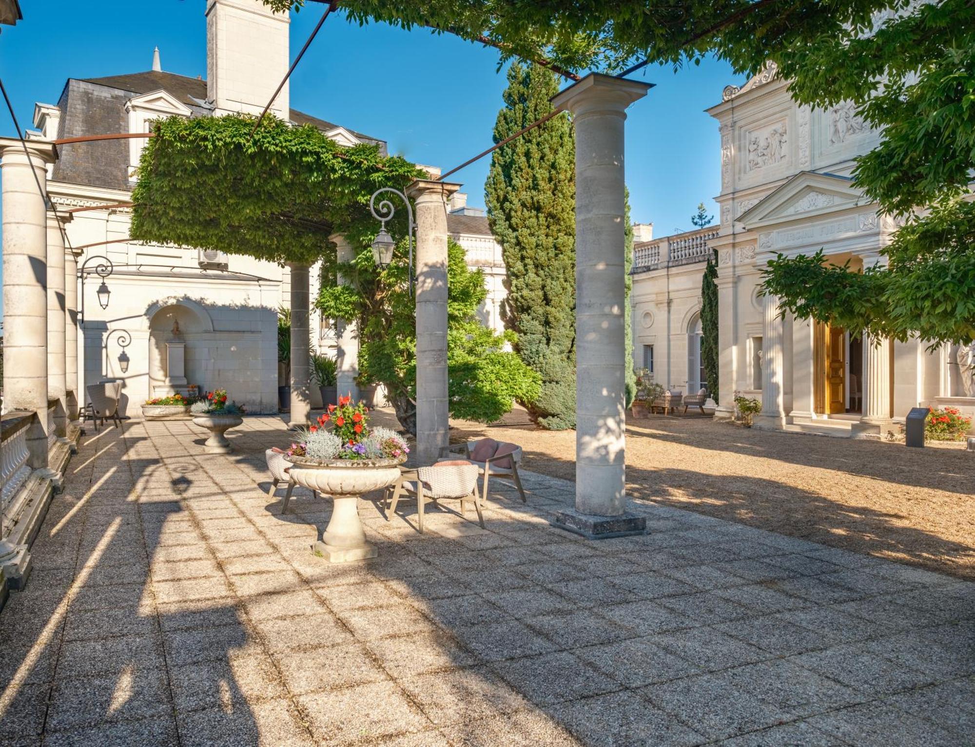 Chateau De Rochecotte Saint-Patrice Eksteriør bilde